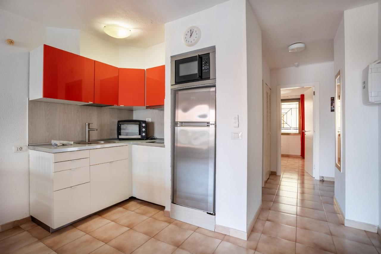 Castle Harbour Phoebe'S Flat Los Cristianos By Lovetenerife المظهر الخارجي الصورة